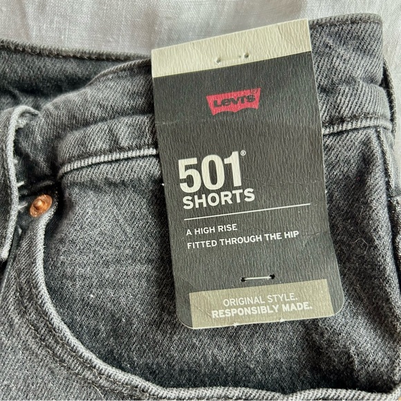 Levi’s 501 Denim Shorts - Picture 2 of 8